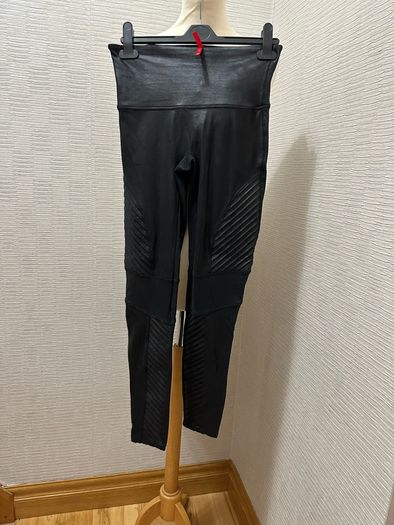 Spanx moto