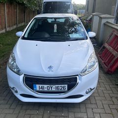 2014 Peugeot 208