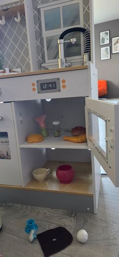 play kitchen wooden kitchen
