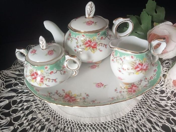 Nantucket Porcelain Tea Set Miniature  Doll House