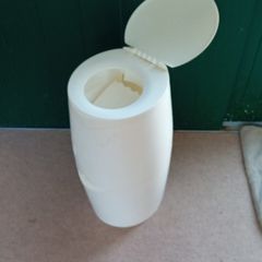 nappy bin