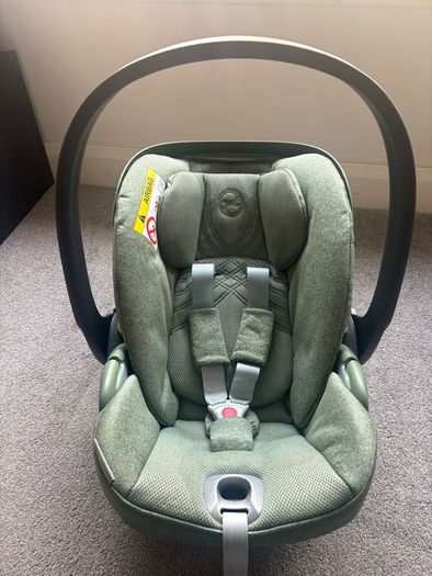 Cybex Cloud T i-size Car seat