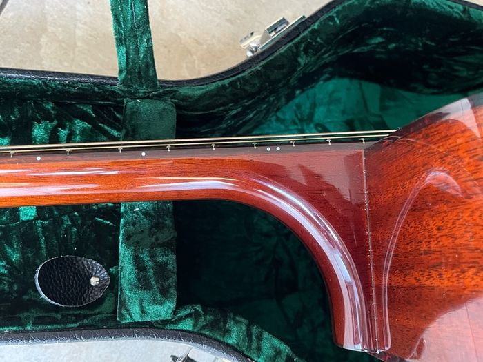 Guild D40 traditional 2018