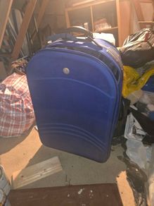 Suit case