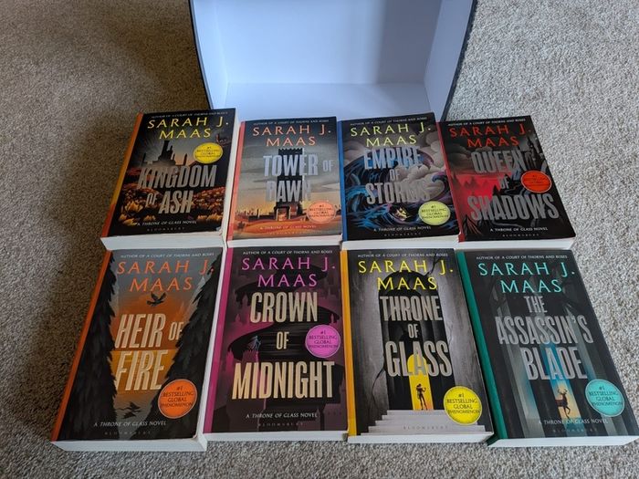 Sarah J Mass Throne of Glass 7 book series