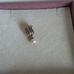 Pandora  charm with pearl drop and purple gemstone in great condition