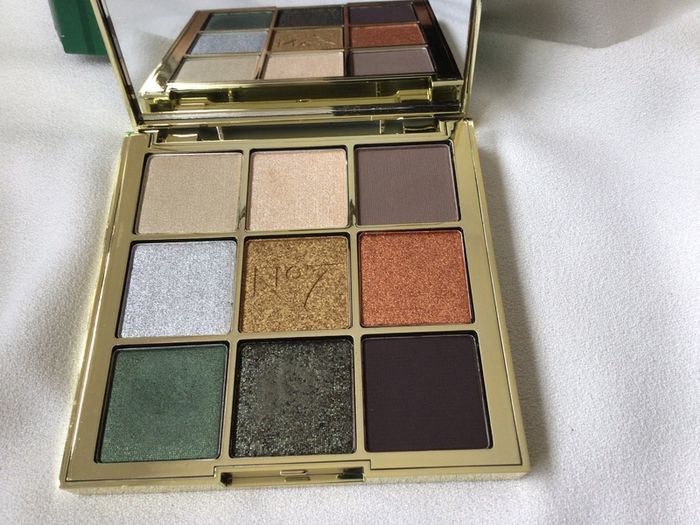 No 7 Emerald City Wizard of Oz Eye Palette