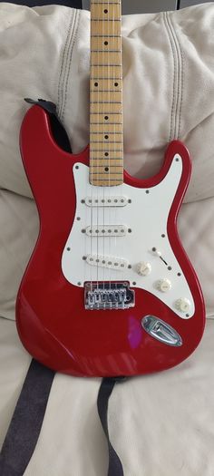Epiphone S-300 Series Stratocaster Style Fire Red