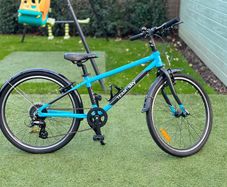 Team Sky Frog 62 kids bike