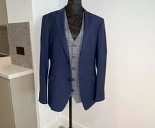 Benetti Three Piece Tailored Fit Suit Petrol Blue