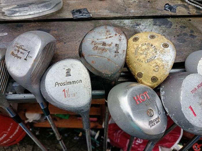 golf clubs