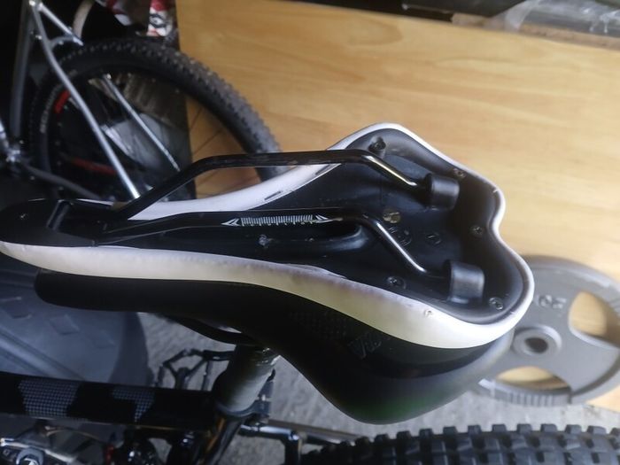 mtb saddle