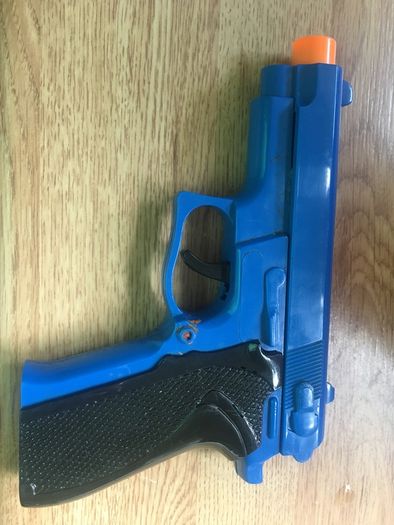 toy gun