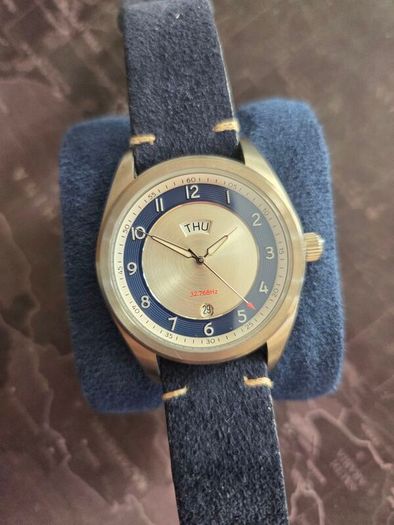 Hz Watch hz01