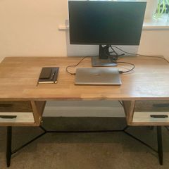Desk - Solid wood