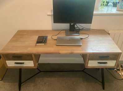 Desk - Solid wood