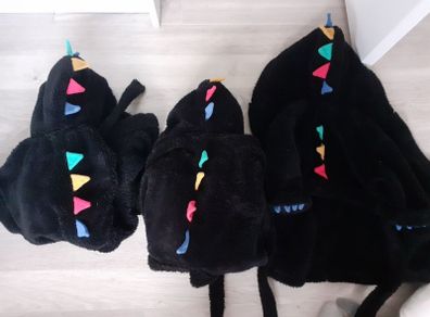 Dinosaur dressing gown X3
