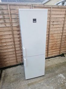 zanussi fridge freezer