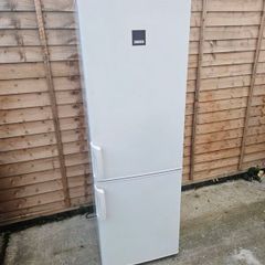zanussi fridge freezer