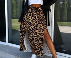 Estee brown leopard print skirt . Brand new