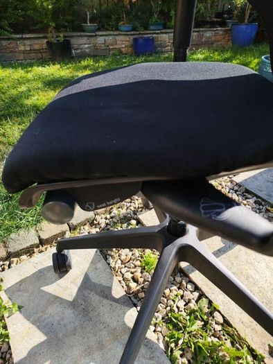 ergonomic office chair