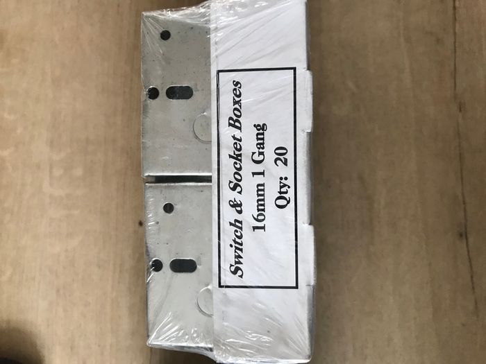 Switch Back Boxes 16mm