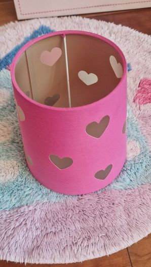 Pink bedroom accessories