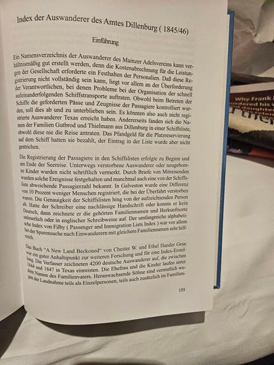 Von Dillenburg Na H Texas By  Ursula Hatzfeld. Die Auswanderung Im Amt Dillenburg Von 1845 Bis 1846. First Edition Hardback In Good Condition.  See Photos For Same.