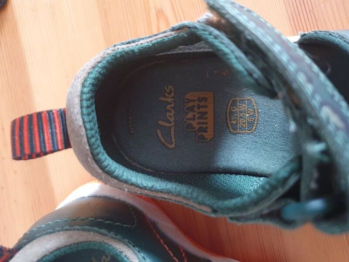 clarks toddler sandals