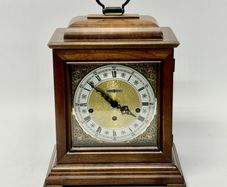 Vintage Howard Miller Triple Chime Mantel Clock