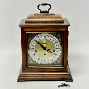 Vintage Howard Miller Triple Chime Mantel Clock