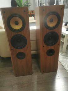 Bowers & Wilkins 803