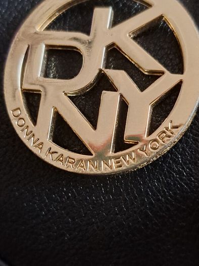 Dkny