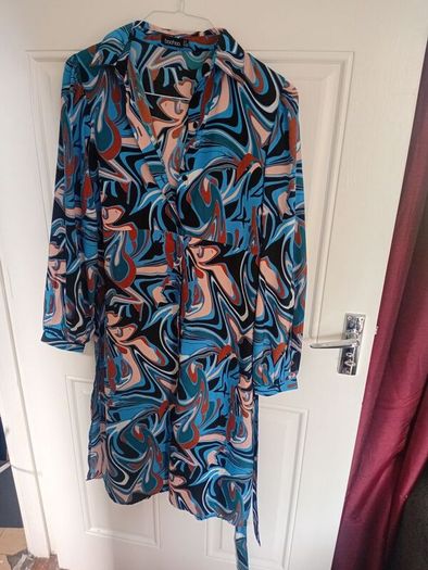 Boohoo Dress