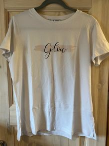 white tshirt