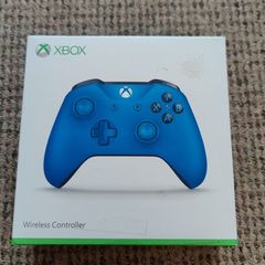 Boxed Official Xbox One vortex blue controller