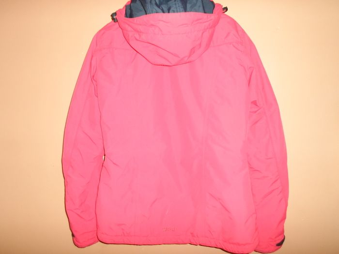 Peak Performance windproof or waterproof warm  jacket. sizeM