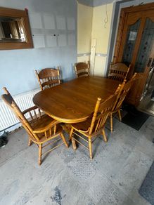 Dining table set