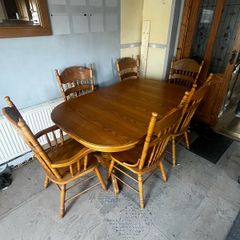 Dining table set