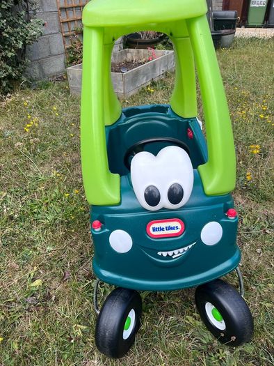 Little Tikes Cozy Coupe Car