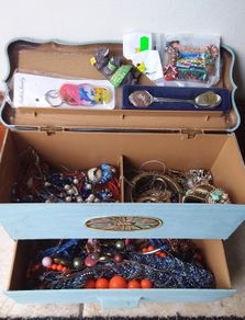 Collection of Costume jewellery in Small Drawer Unit