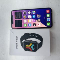 iphone Xs max and smartwatch