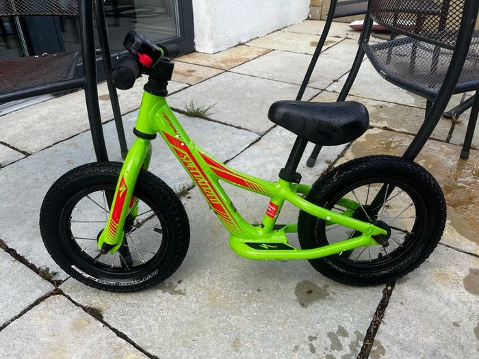 Specialized Hotwalk Balance Bike