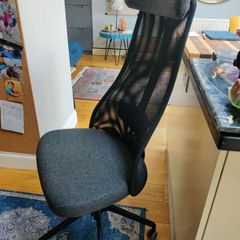 office rolling chair