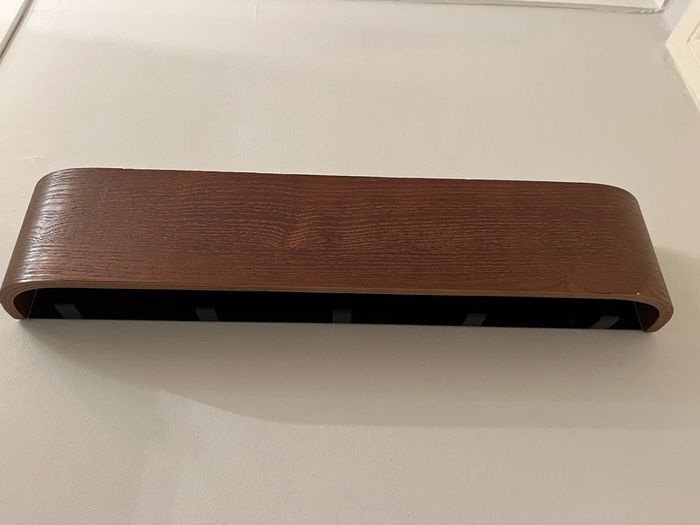 Wall coat rack