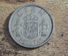 Spain 1984, 100 Pesetas Coin - free standard postage