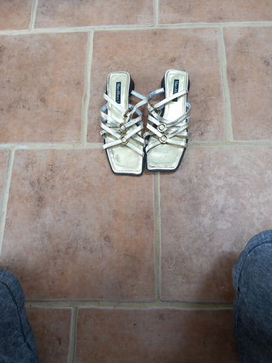Marco Moreo Gold All Leather Sandals 39.5