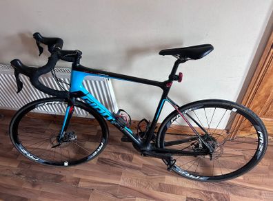 Giant defy full Carbon ultegra
