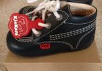 Kickers Hi B Crib Boys Baby (Navy/White) - Infant UK4.5