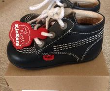 Kickers Hi B Crib Boys Baby (Navy/White) - Infant UK4.5
